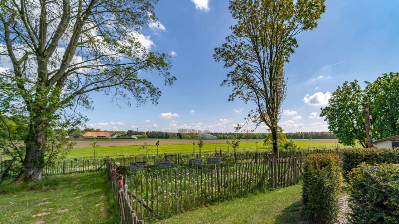 Ferienwohnung Die Paradiesische クレーフェ エクステリア 写真